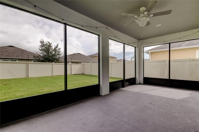 30943 PARROT REEF COURT, Wesley Chapel, FL 33545