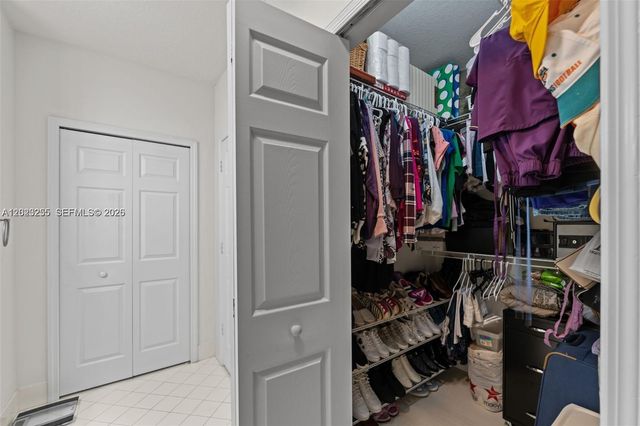 3220 ne 11th dr 1, Homestead, FL 33033