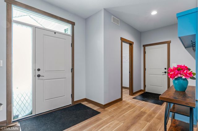 2214 Red Pine Lane SW, Rochester, MN 55902