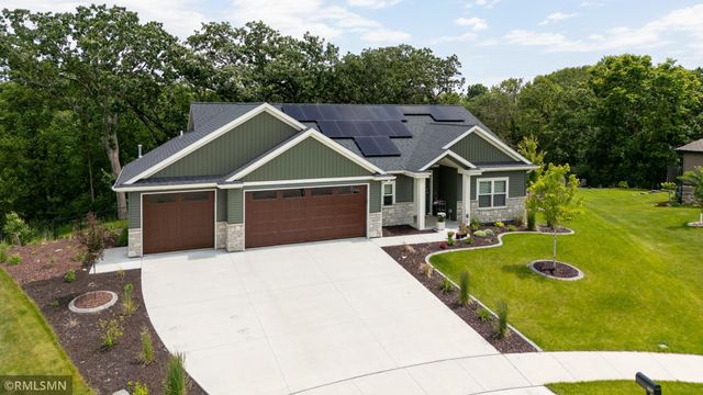 2214 Red Pine Lane SW, Rochester, MN 55902