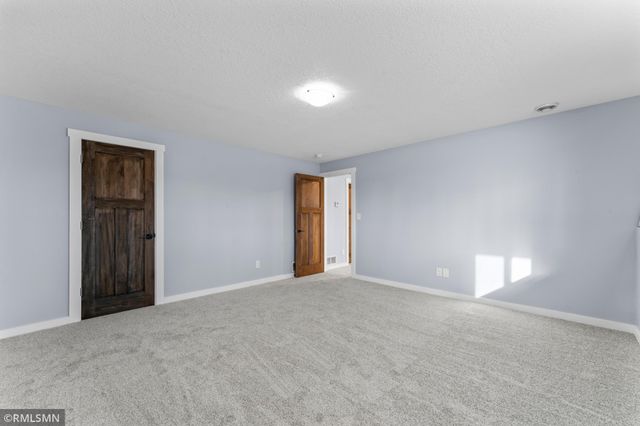 2214 Red Pine Lane SW, Rochester, MN 55902