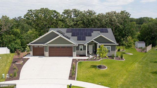 2214 Red Pine Lane SW, Rochester, MN 55902