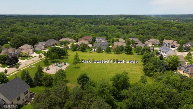 2214 Red Pine Lane SW, Rochester, MN 55902