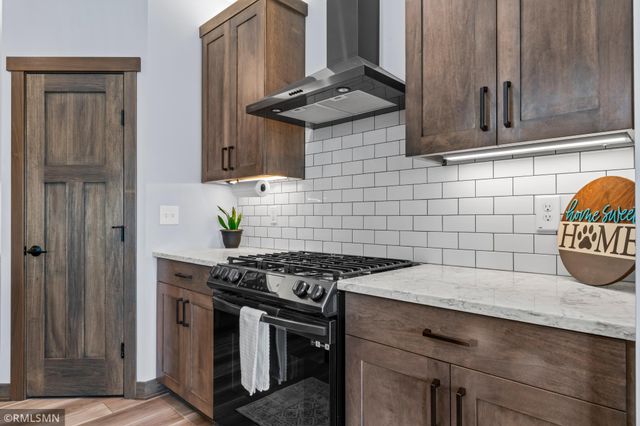 2214 Red Pine Lane SW, Rochester, MN 55902