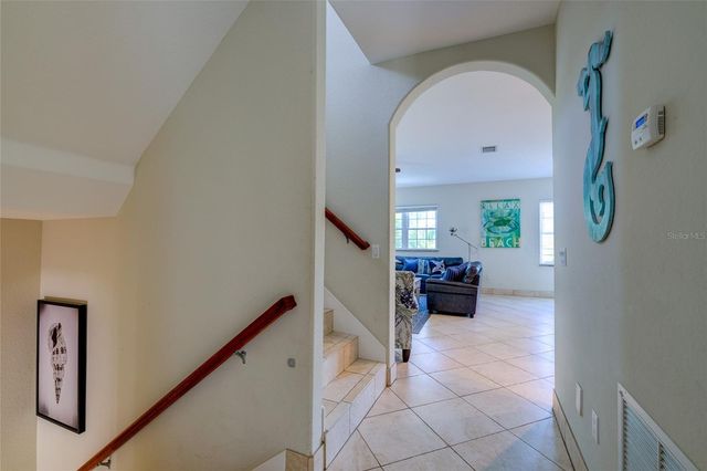 4118 5TH AVENUE, Holmes Beach, FL 34217