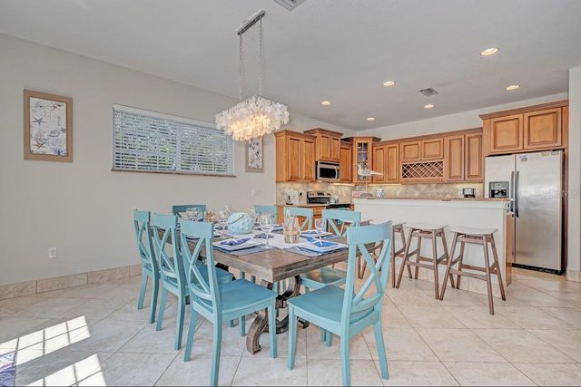 4118 5TH AVENUE, Holmes Beach, FL 34217