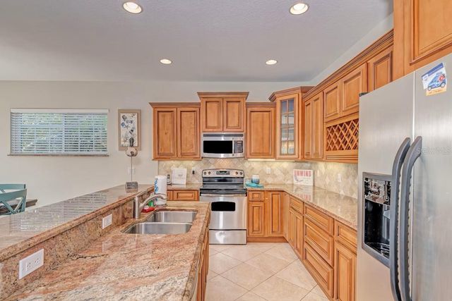 4118 5TH AVENUE, Holmes Beach, FL 34217