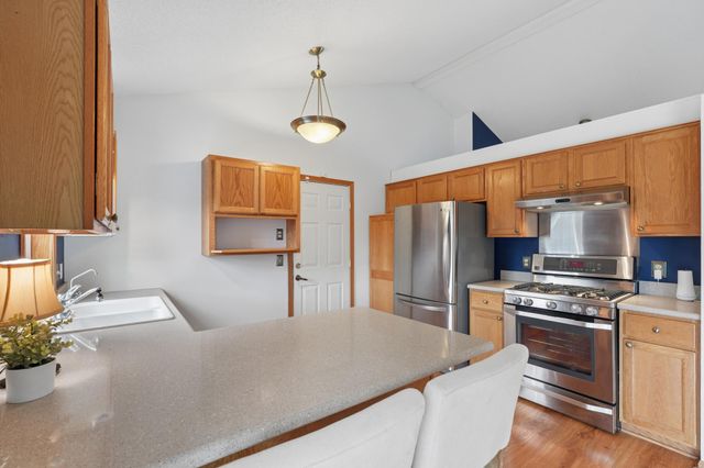 17352 Homestead Trail, Lakeville, MN 55044