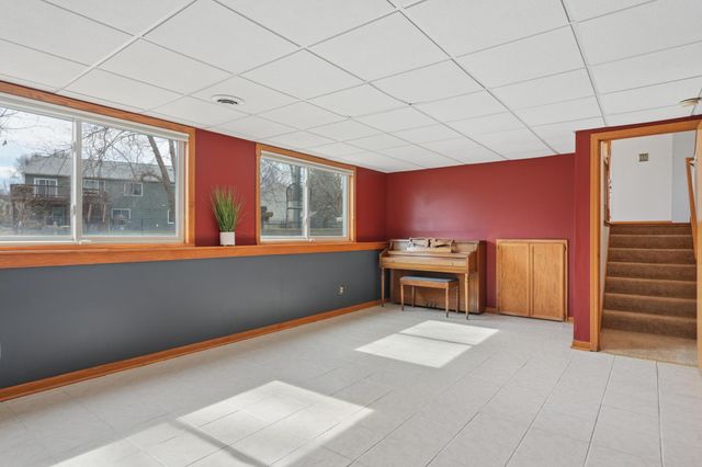 17352 Homestead Trail, Lakeville, MN 55044