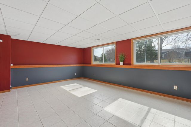 17352 Homestead Trail, Lakeville, MN 55044