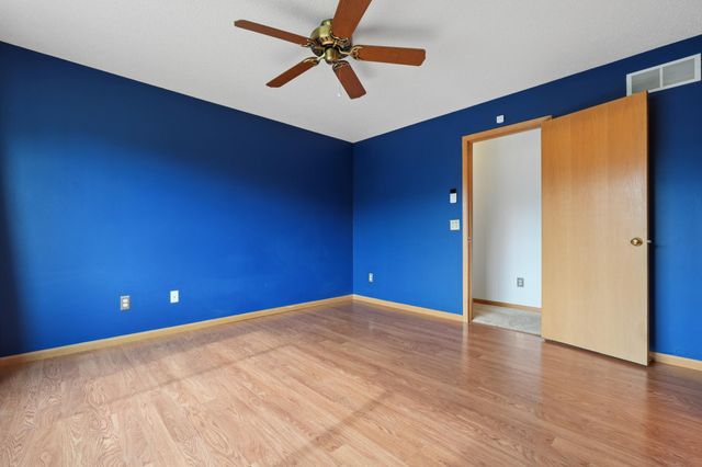 17352 Homestead Trail, Lakeville, MN 55044