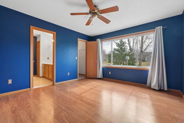 17352 Homestead Trail, Lakeville, MN 55044