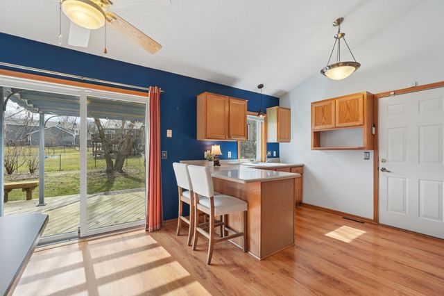 17352 Homestead Trail, Lakeville, MN 55044