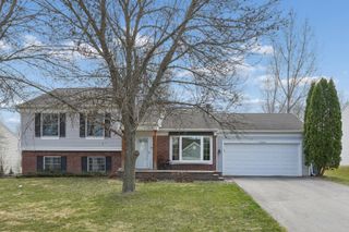 17352 Homestead Trail, Lakeville, MN 55044