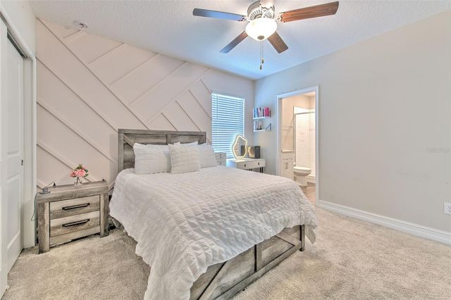 9926 WILD BEGONIA LOOP, Land O Lakes, FL 34637