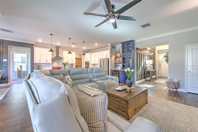 9926 WILD BEGONIA LOOP, Land O Lakes, FL 34637