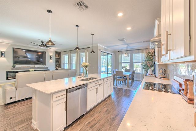 9926 WILD BEGONIA LOOP, Land O Lakes, FL 34637