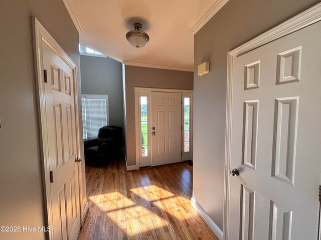1604 Timberlake Drive, Clinton, NC 28328