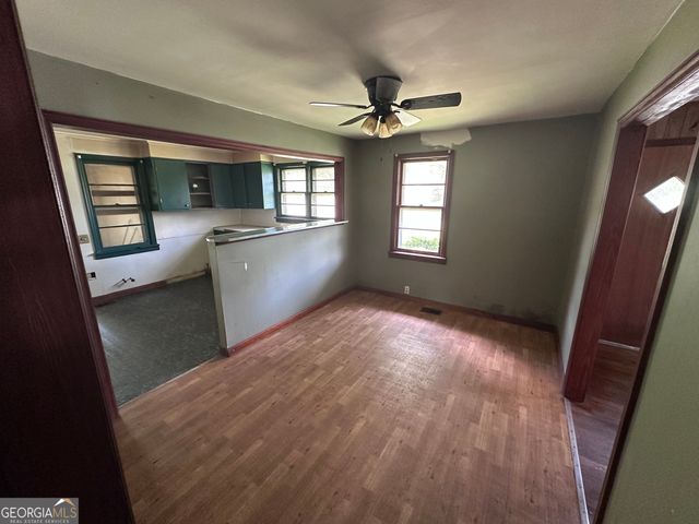 1621 Parker Drive NE, Conyers, GA 30012