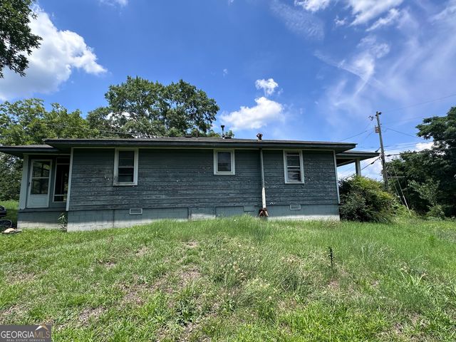 1621 Parker Drive NE, Conyers, GA 30012
