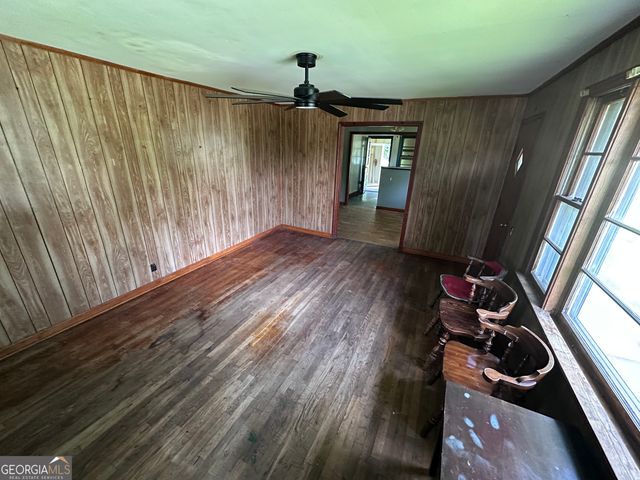 1621 Parker Drive NE, Conyers, GA 30012