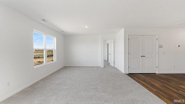 11045 Traders Trace Way, Fort Wayne, IN 46835