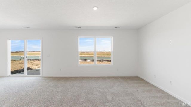 11045 Traders Trace Way, Fort Wayne, IN 46835