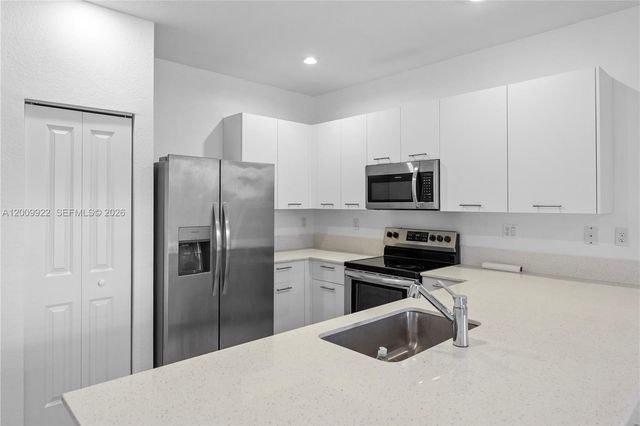 12258 NW 24th Pl, Miami, FL 33167