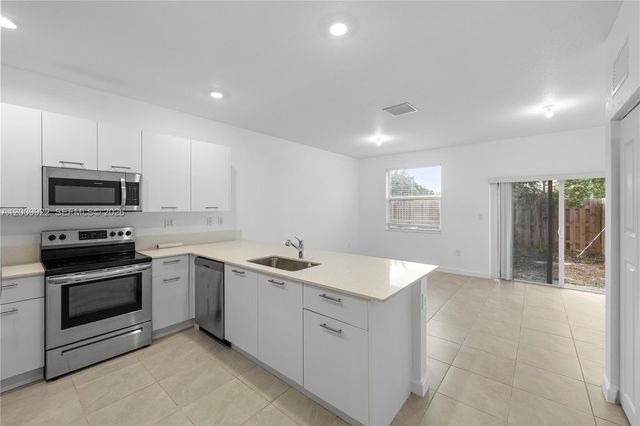 12258 NW 24th Pl, Miami, FL 33167