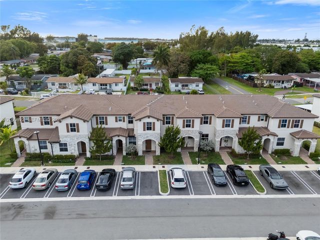 12258 NW 24th Pl, Miami, FL 33167