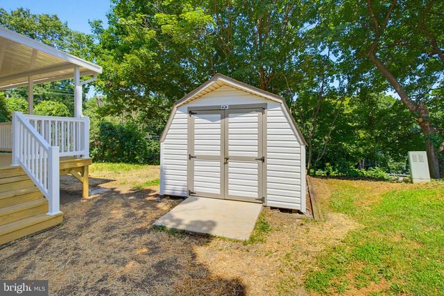100 FAWN CIRCLE DR, Windsor, PA 17366