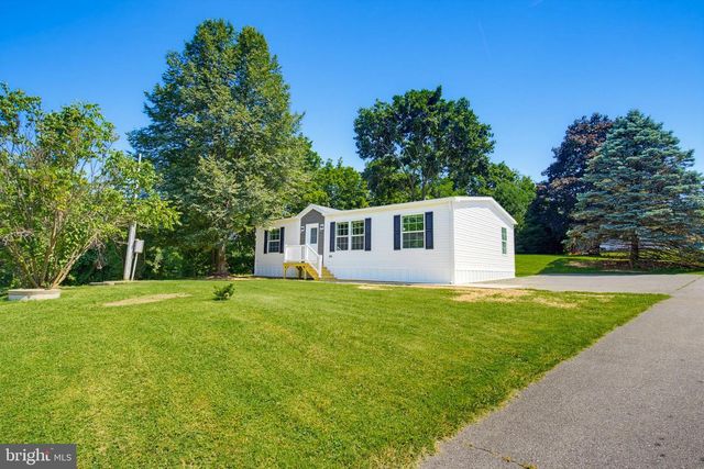100 FAWN CIRCLE DR, Windsor, PA 17366