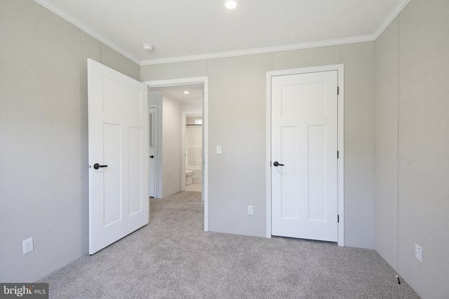 100 FAWN CIRCLE DR, Windsor, PA 17366