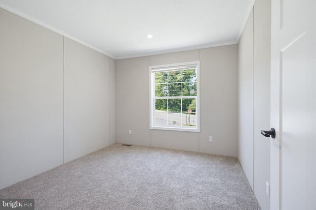 100 FAWN CIRCLE DR, Windsor, PA 17366
