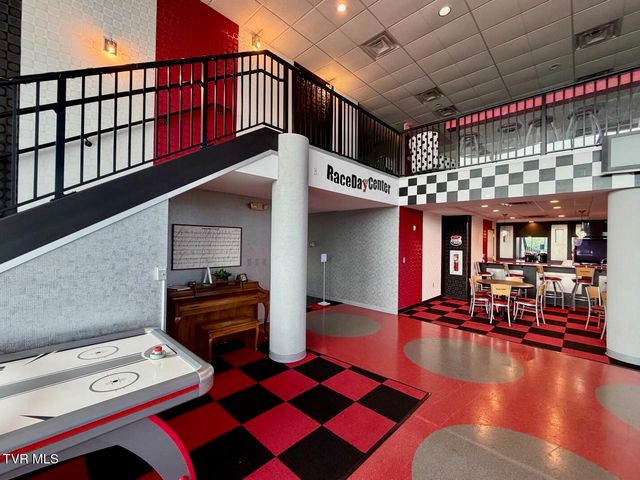 120 Raceday Center Drive Unit 108, Bristol, TN 37620