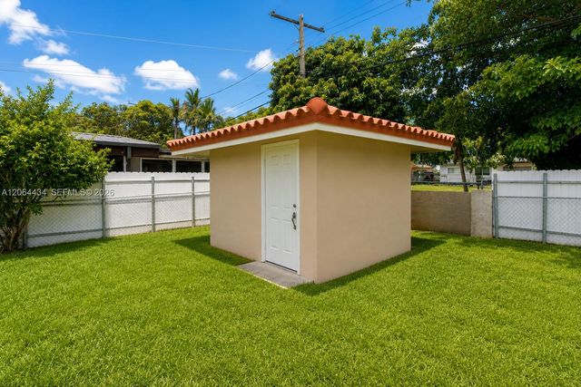 5170 NW 2nd St, Miami, FL 33126
