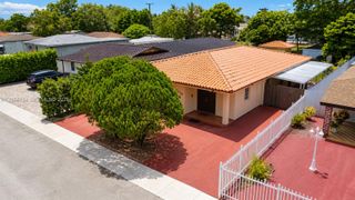 5170 NW 2nd St, Miami, FL 33126