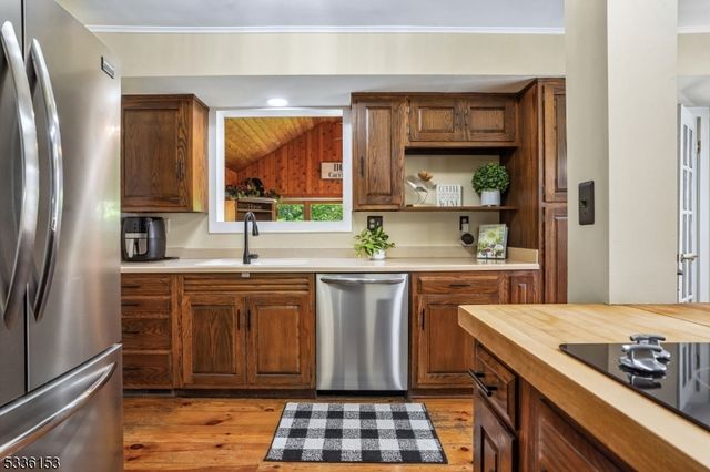 70 Pleasant Run Rd, Readington Twp., NJ 08822