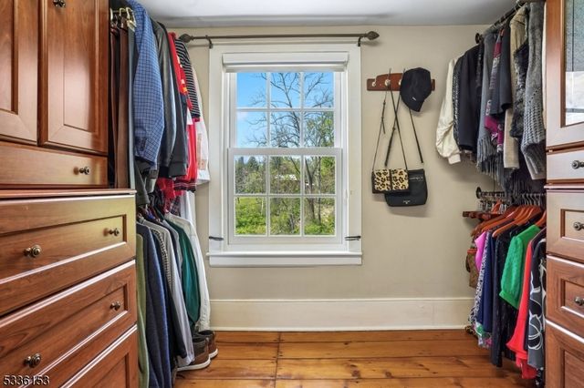 70 Pleasant Run Rd, Readington Twp., NJ 08822