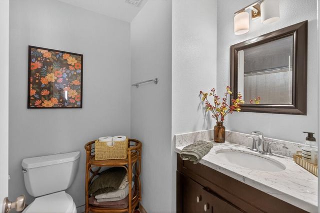 238 Jennifer Cir, Roseville, CA 95678