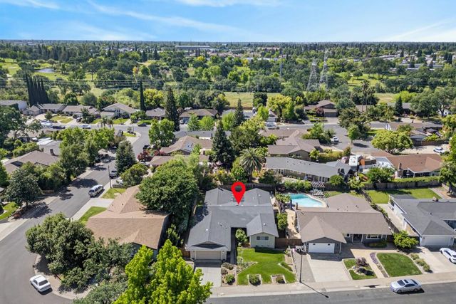 238 Jennifer Cir, Roseville, CA 95678