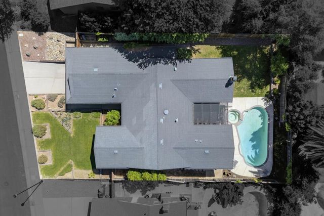 238 Jennifer Cir, Roseville, CA 95678