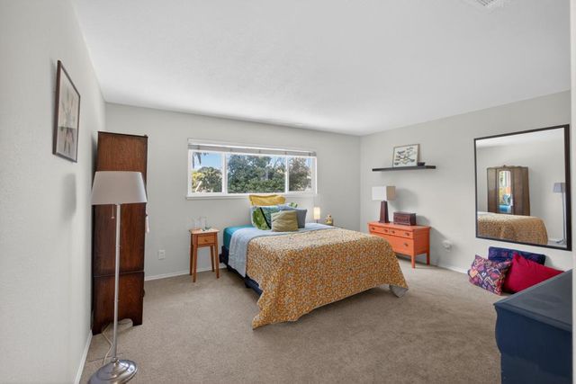 238 Jennifer Cir, Roseville, CA 95678