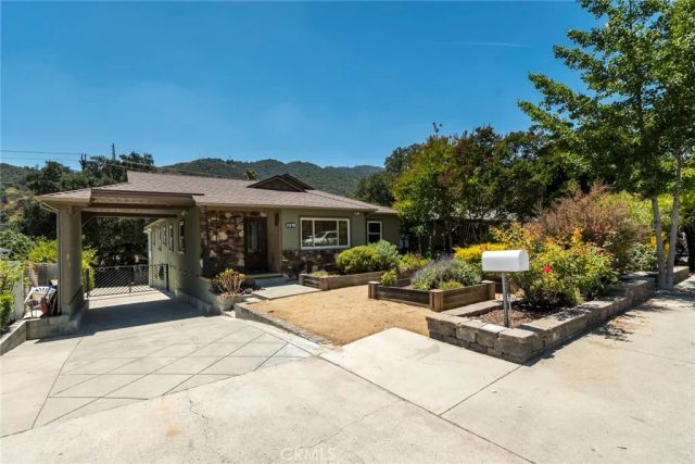 3316 Mills Avenue, La Crescenta, CA 91214