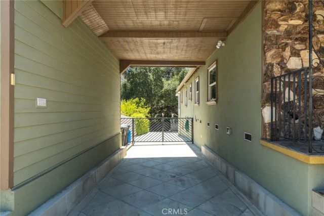 3316 Mills Avenue, La Crescenta, CA 91214