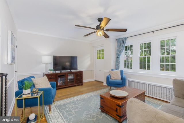 4443 GREENWICH PKWY NW, Washington, DC 20007