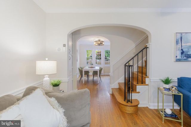 4443 GREENWICH PKWY NW, Washington, DC 20007