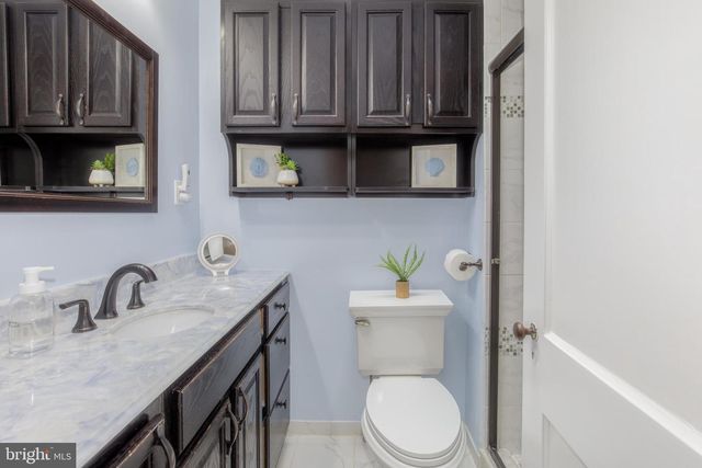 4443 GREENWICH PKWY NW, Washington, DC 20007