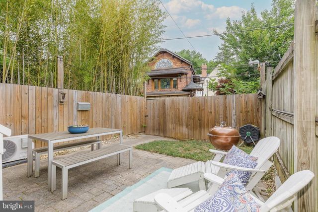 4443 GREENWICH PKWY NW, Washington, DC 20007