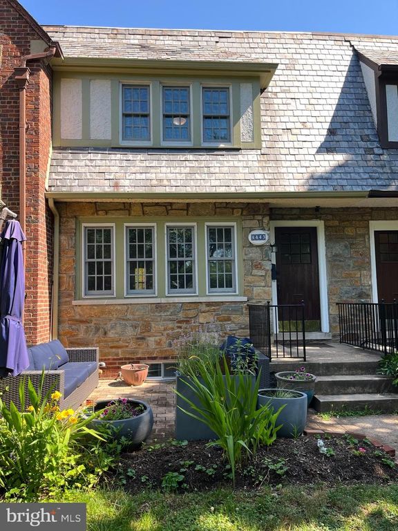 4443 GREENWICH PKWY NW, Washington, DC 20007